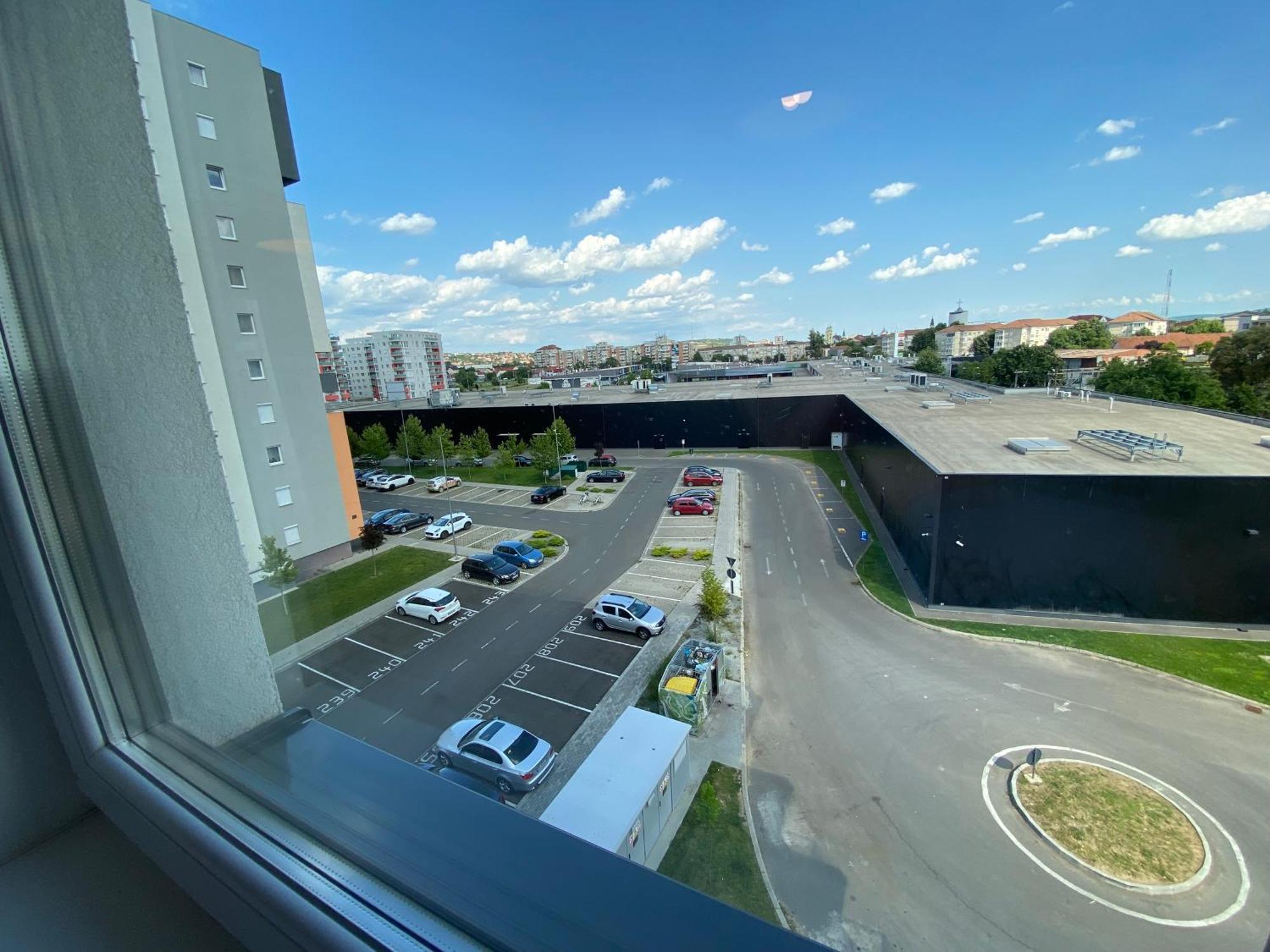 Zen Residence Oradea Bagian luar foto